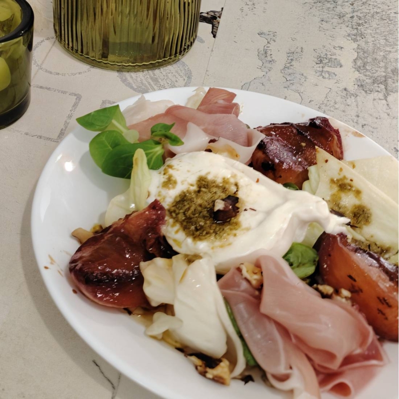 Le restaurant - Mez En Vie - restaurant MEZIERES-SOUS-LAVARDIN - Restaurant Conlie - Conlie Restaurant - Restaurant Terrasse Conlie - Restaurant Sarthe - Resto Saint Saturnin